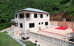 The Pearl - Spacious Air Conditioned 3Bd, 2Bth Villa With Gorgeous Views