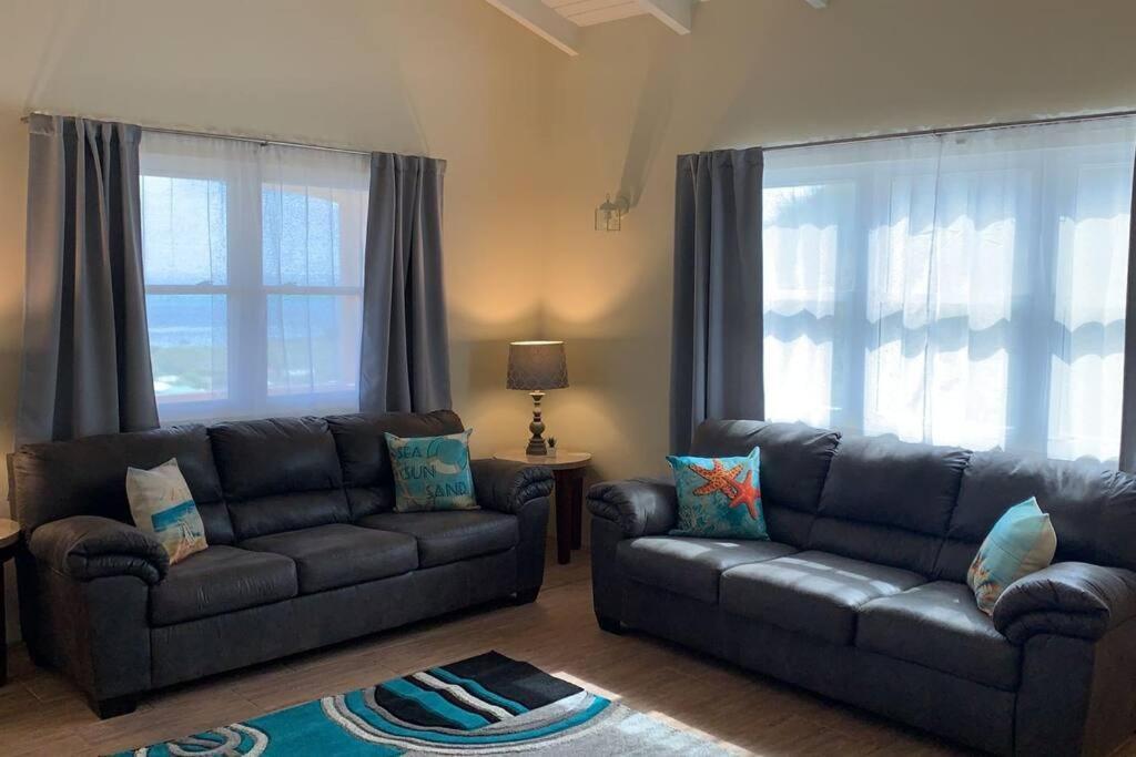 The Pearl - Spacious Air Conditioned 3Bd, 2Bth Villa With Gorgeous Views Old Road Exterior photo