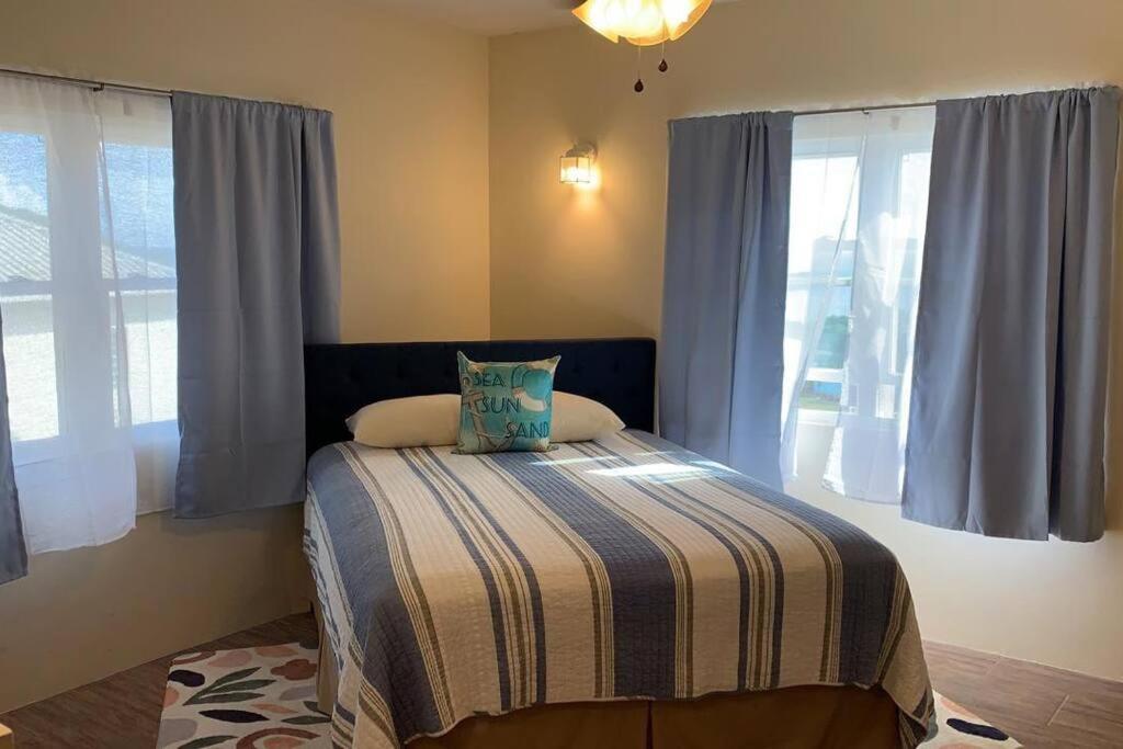 The Pearl - Spacious Air Conditioned 3Bd, 2Bth Villa With Gorgeous Views Old Road Exterior photo