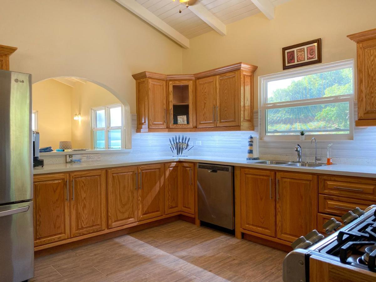 The Pearl - Spacious Air Conditioned 3Bd, 2Bth Villa With Gorgeous Views Old Road Exterior photo